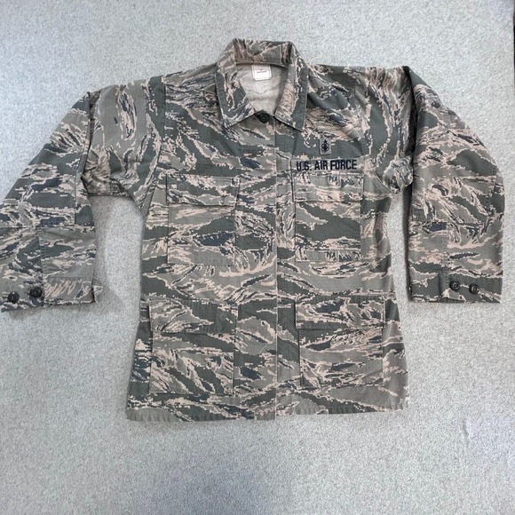 U.S. Air Force Official Garment Jackets & Blazers - US Air Force ABU Utility Jacket Womens 8R Camo Digital Tiger Stripe Military